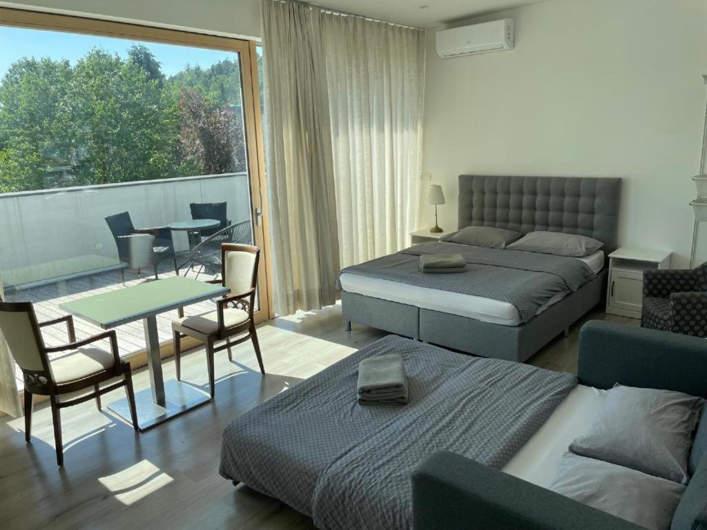 R41 - Tivoli Groundfloor Apartment Liubliana Exterior foto